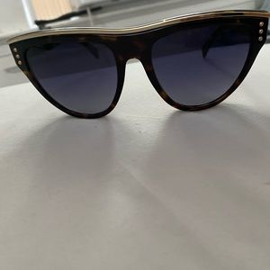 Designer Sunglasses LIKE NEW ❣️